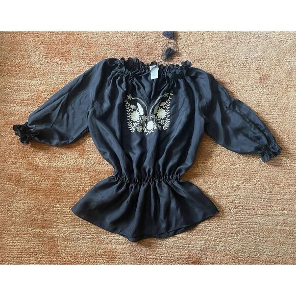 Eduardo Blanco Silk Blouse XS Navy Blue Peasant White Embroidery Boho Top - Picture 1 of 8